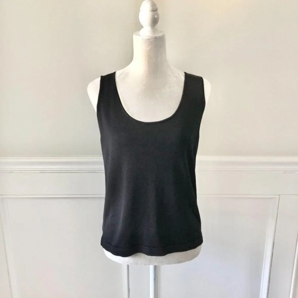 Company Ellen Tracy Black Knit Shell M